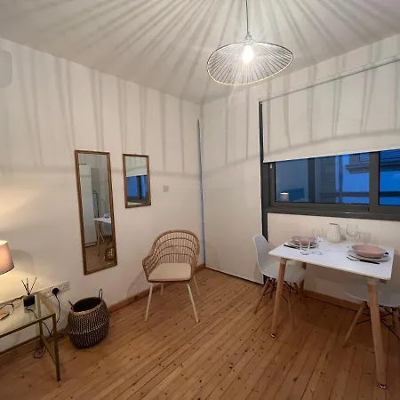 Apartment Rhea Down Town By Platform 357 Nicosia