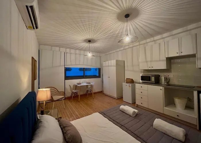 Rhea Down Town Apartamento