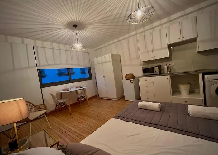 Rhea Down Town Apartamento